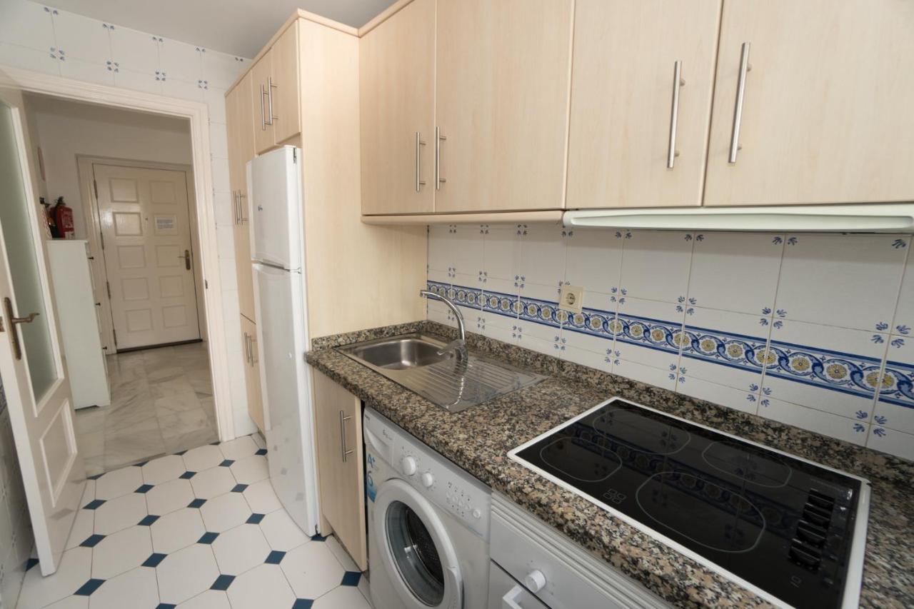 Edf. Fuentes C Bajo A Appartement Nerja Buitenkant foto